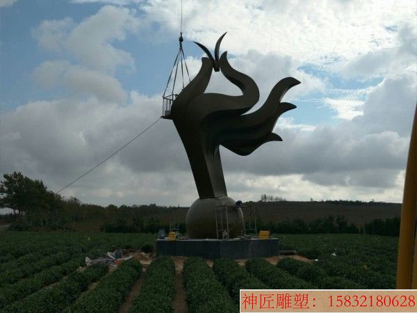 不锈钢抽象手雕塑,生命专题雕塑,图片价格